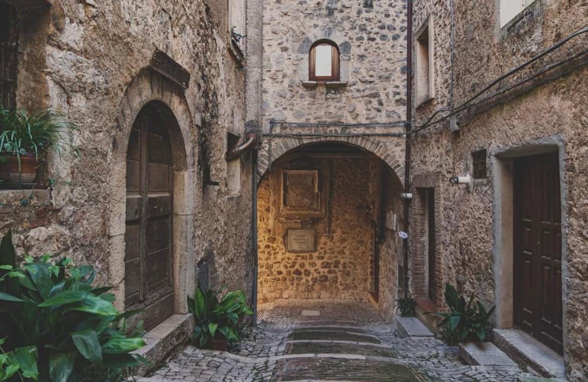Residenza Il Panorama Della Ciociaria Bed and Breakfast Castro dei Volsci Εξωτερικό φωτογραφία