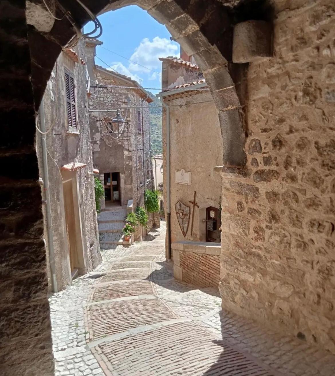 Residenza Il Panorama Della Ciociaria Bed and Breakfast Castro dei Volsci Εξωτερικό φωτογραφία