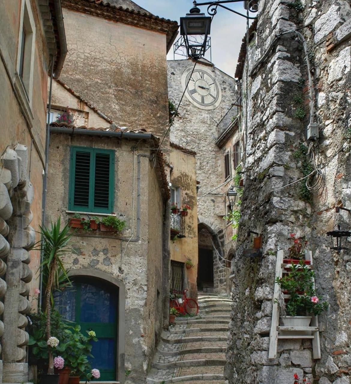 Residenza Il Panorama Della Ciociaria Bed and Breakfast Castro dei Volsci Εξωτερικό φωτογραφία