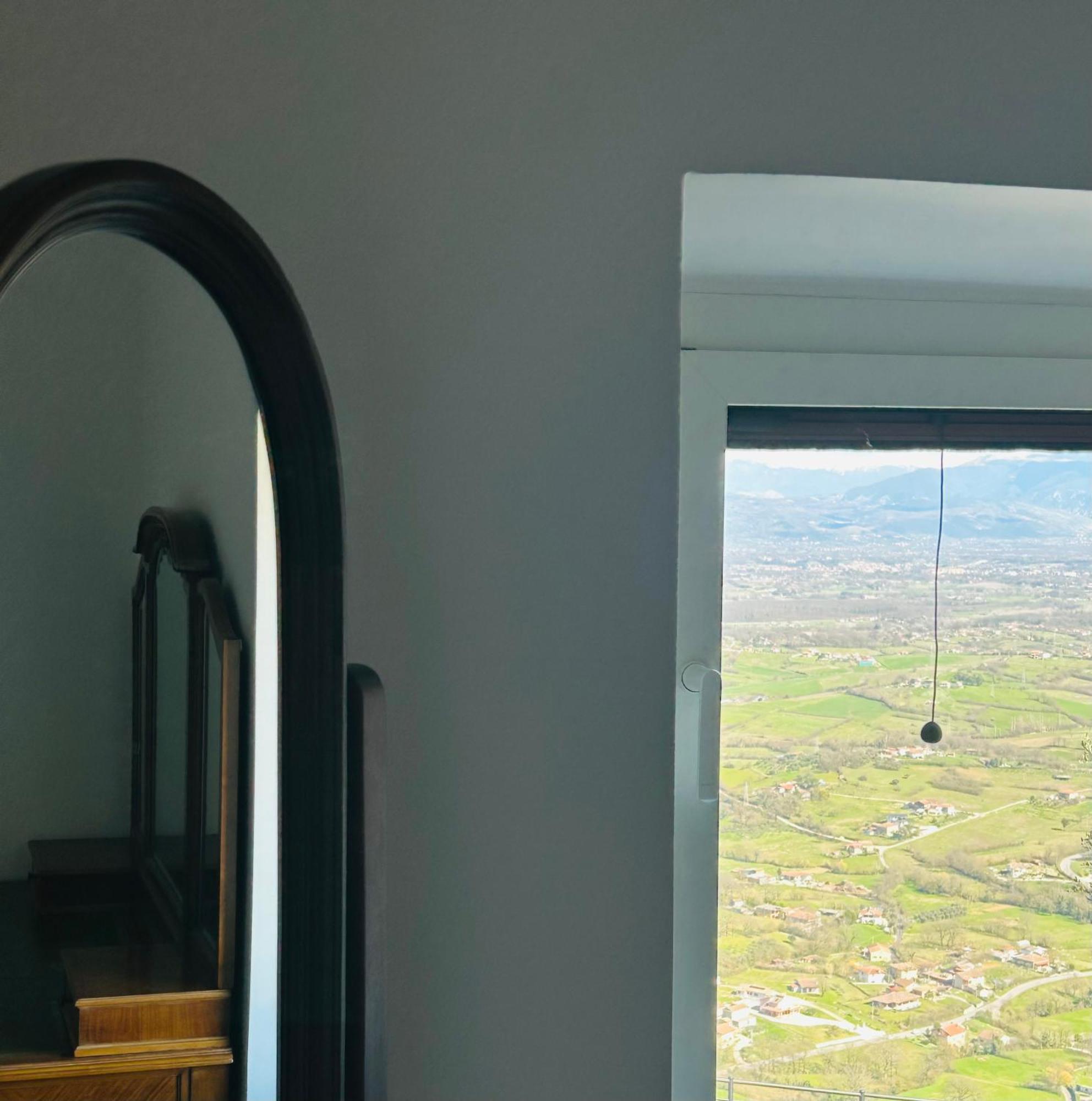 Residenza Il Panorama Della Ciociaria Bed and Breakfast Castro dei Volsci Εξωτερικό φωτογραφία